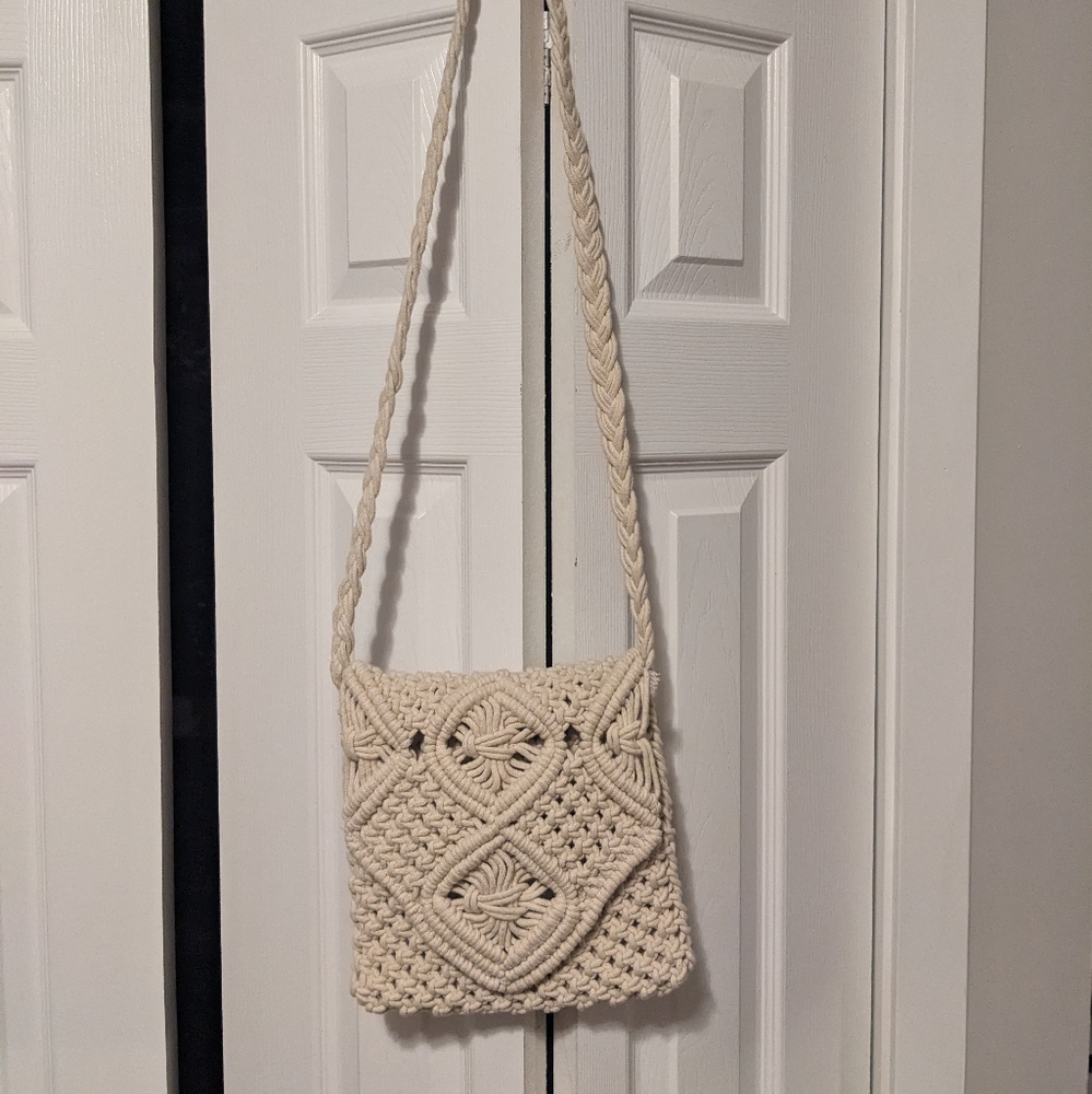 Tommy Bahama Macrame Purse